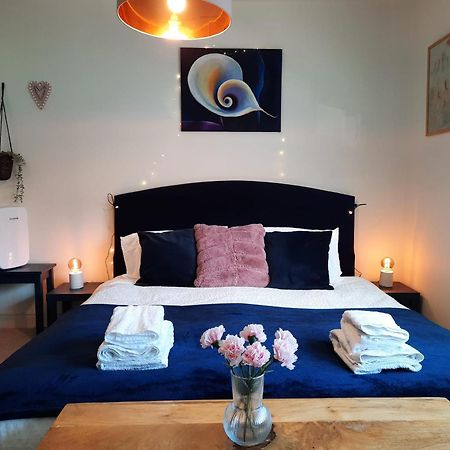 Super King Bedroom With Large Ensuite Brighton Bagian luar foto